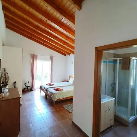 Casa Koala - Lovely With Pool Vila