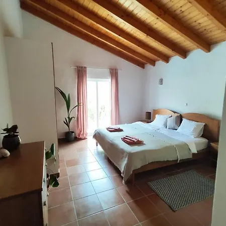 Casa Koala - Lovely With Pool Willa *